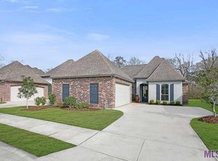 8221 Valencia Ct, Baton Rouge, LA 70820