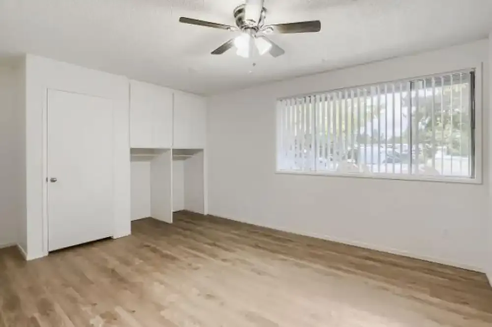 Rochelle Apartment Homes — Photo 4