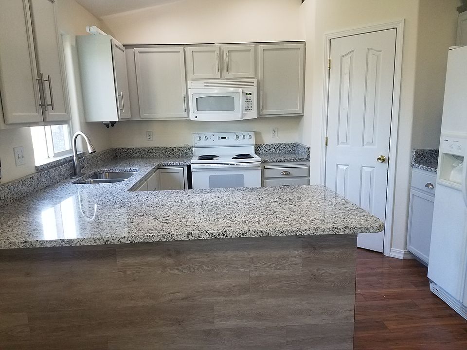 2nd image of 1722 S Amarillo Ct