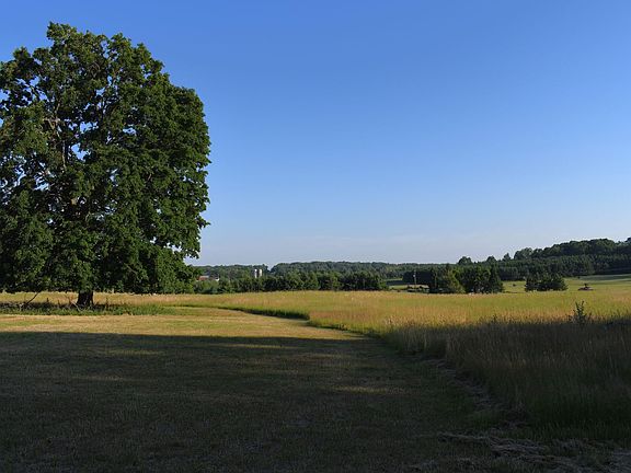 4th image of 0 E Ritchie Rd