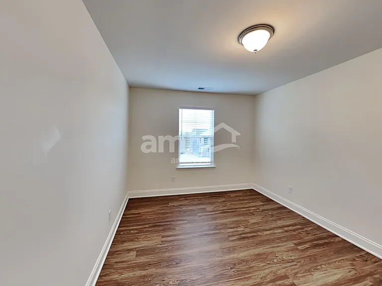 1127 Amberly Way — Photo 23