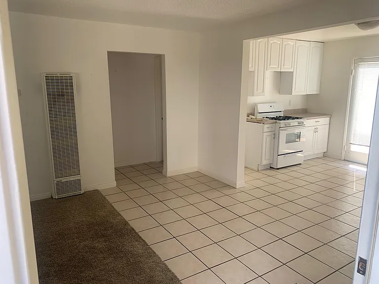 715 Alabama St — Photo 6