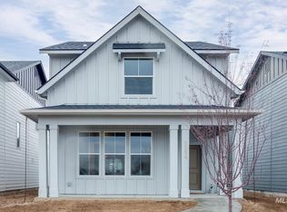 8884 W Hill Road Pkwy, Boise, ID 83714