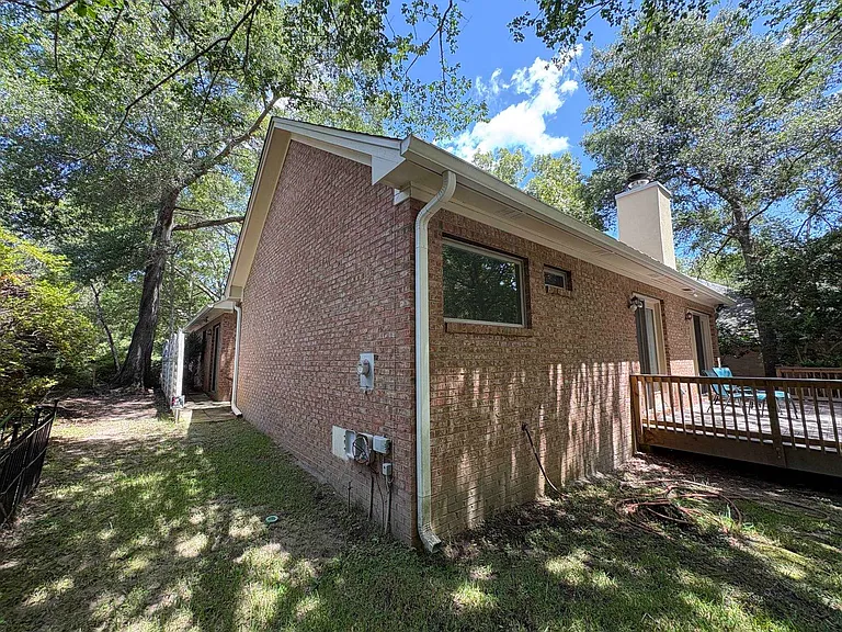 1661 Vintage Ridge Ct — Photo 49
