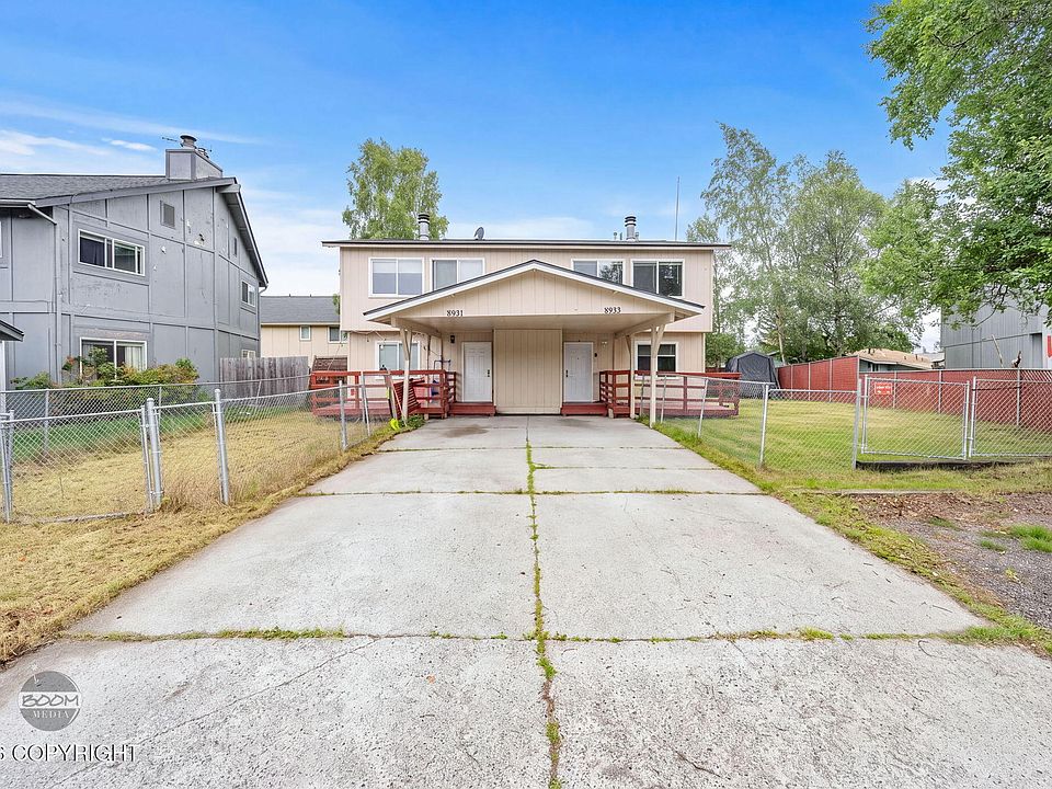 1st image of 8931 Woodstock Cir