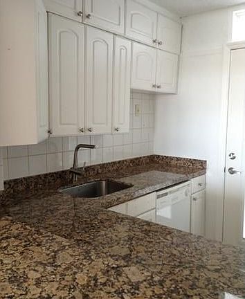 4th image of 1045 10th St APT 903