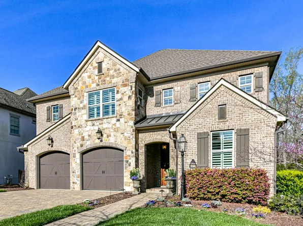 5132 Providence Retreat Ln, Charlotte, NC 28270