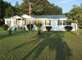 1958 Center Rd, Timmonsville, SC 29161
