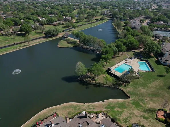 2817 Lakeside Ln, Carrollton, TX 75006