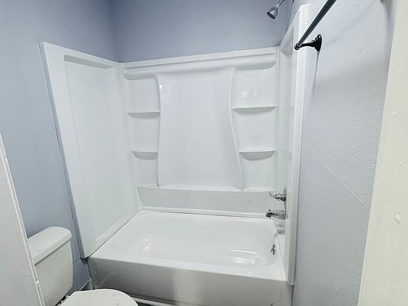 5th image of 4670 E 68th St S #173