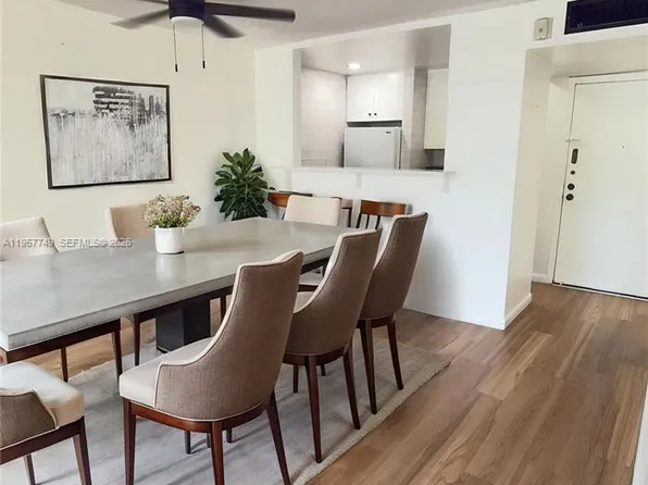 10400 SW 108th Ave APT A202, Miami, FL 33176