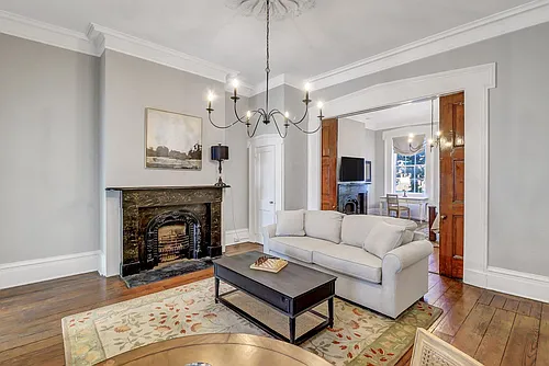 203 E York St #1 Photo 1