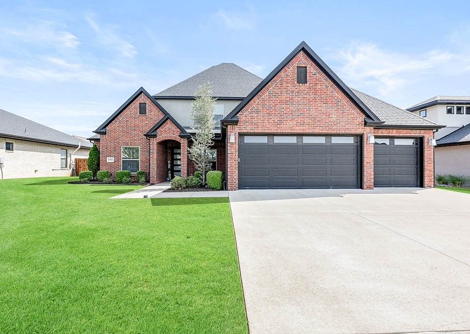 1st image of 8702 W Birdsong Ln