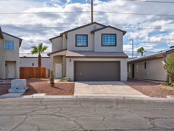2nd image of 3839 Via Lucia Dr