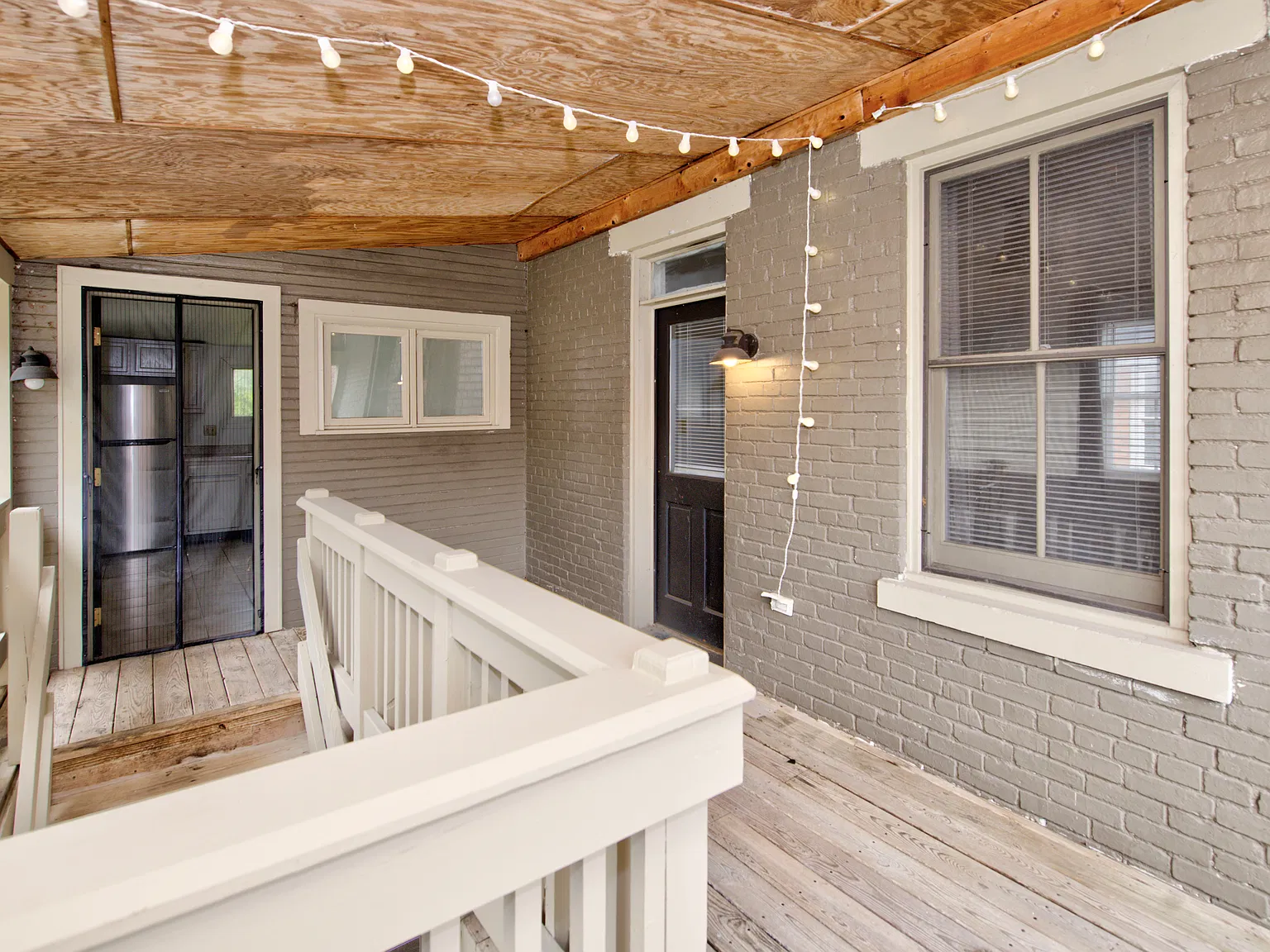 1 bed, 968 sqft, $1,475 — Photo 1