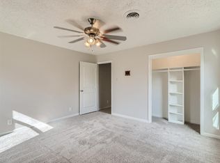 833 Canadian Cir, Grand Prairie, TX 75050