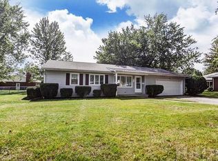 1725 Queenswood Dr, Findlay, OH 45840