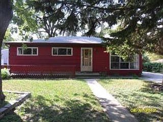 1st image of 727 W Merle Ave