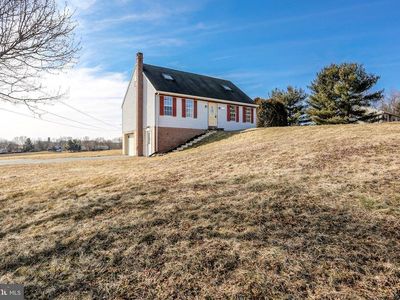 2560 N Colebrook Rd, Manheim, PA, 17545