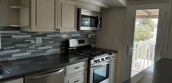 2nd image of 3345 I St Unit B