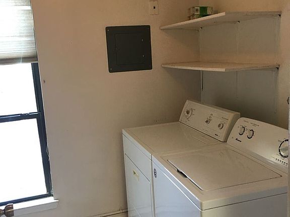 5th image of 3247 Calle De Molina Lease Only Lndg