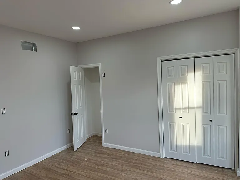 5635 Osage Ave — Photo 3