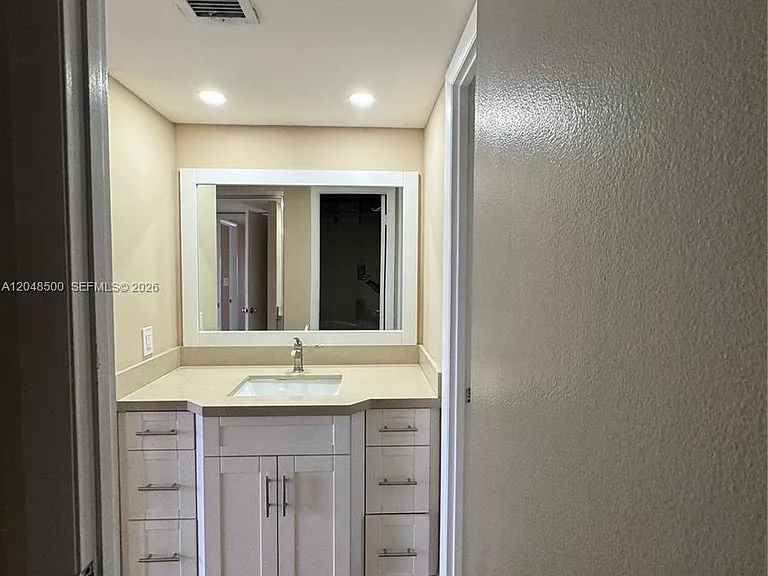 10777 W Sample Rd #1119 — Photo 20