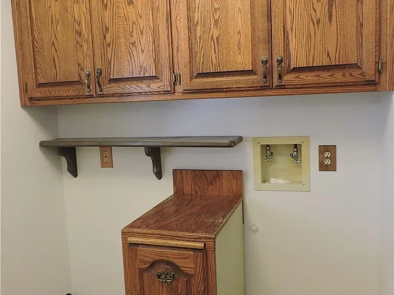 26931 Columbia Way — Photo 32