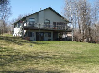 708 Jay St, Bottineau, ND 58318