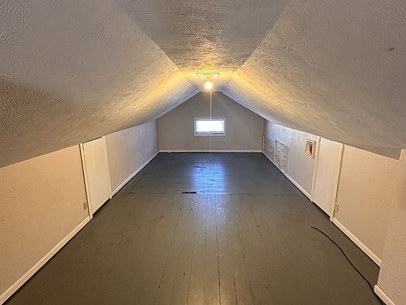5th image of 218 E Irvington Ave #9-23-23