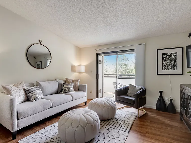 Ardenwood Forest Rental Condos — Photo 25