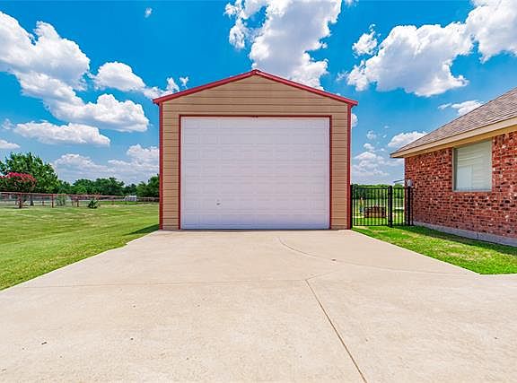5th image of 245 McKinley Ln