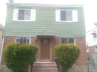 117-22 196 St, st albans, NY 11412