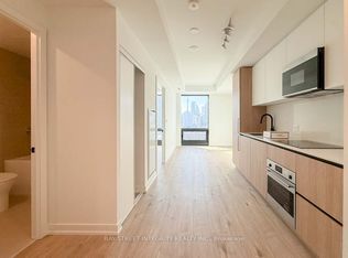 35 Parliament St #2106, Toronto, ON M5A 4R2