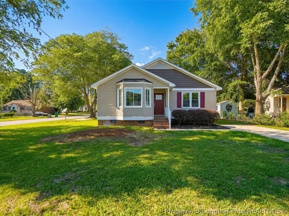 1301 E 10th St, Lumberton, NC 28358