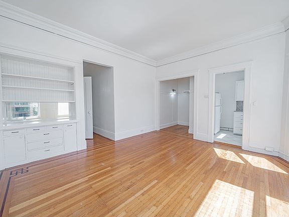 5th image of 159 17th St #10