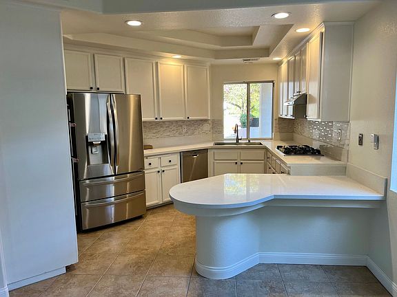 4th image of 658 Felino Way