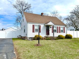 227 Kenneth St, East Haven, CT 06512