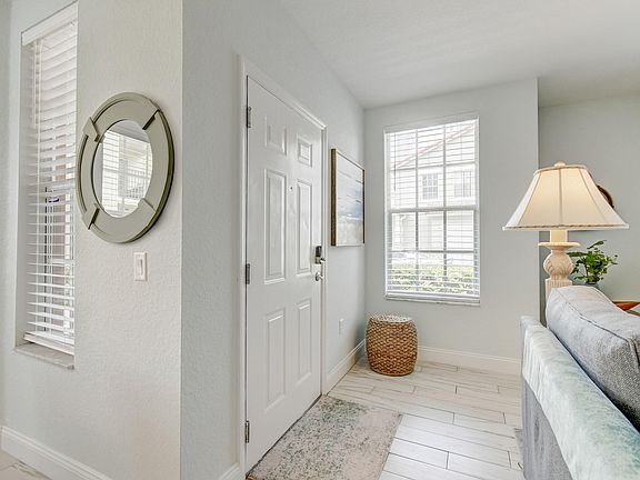 4th image of 1307 Belmont Place