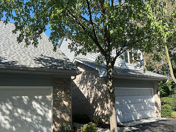 3rd image of 8817 Carlisle Ct