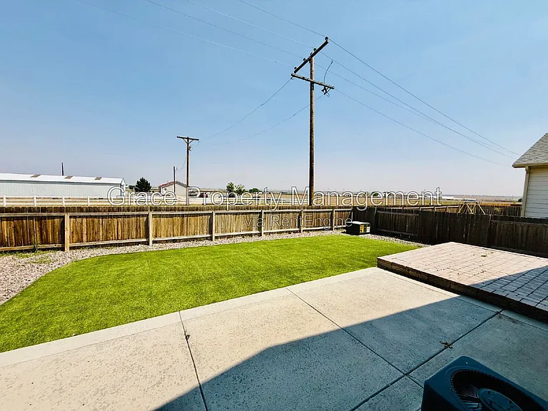 524 Jordan St — Photo 20