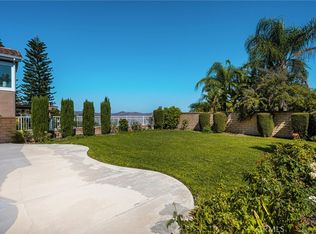 733 S Morningstar Dr, Anaheim, CA 92808