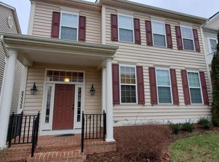 23332 Robin Song Dr, Clarksburg, MD 20871