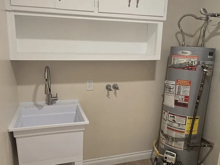 20533 Stagg St — Photo 19