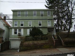 24 North Rd, Great Neck, NY 11024