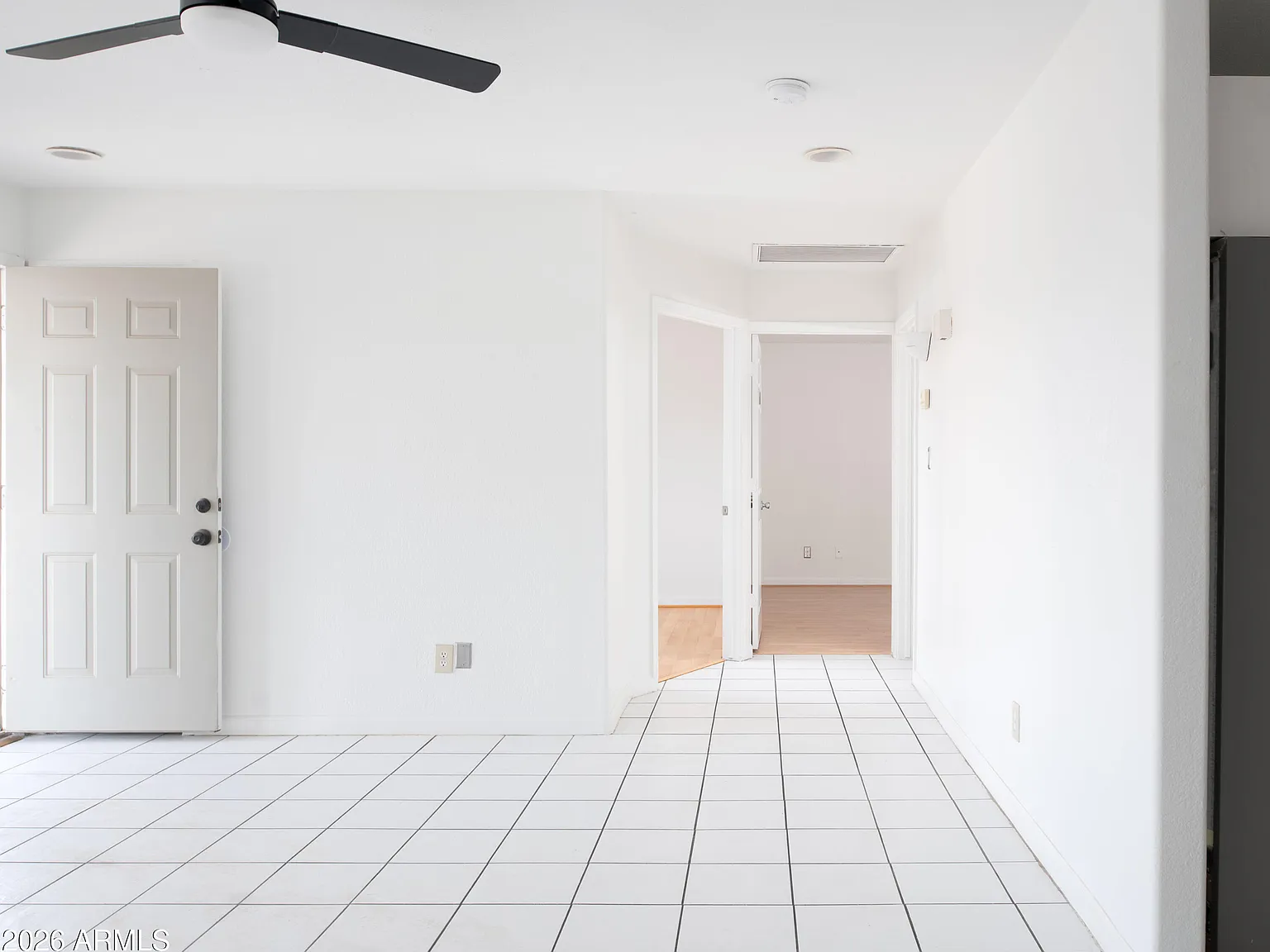 7 bed, 2.5 bath, 2516 sqft, $5,300 — Photo 3