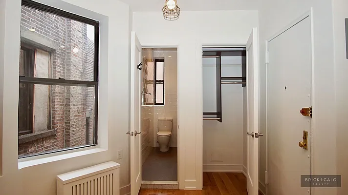 Rented by Compass | media 20