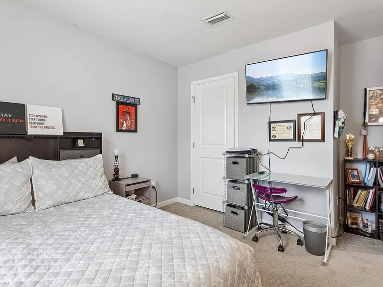 1111 Marquis Pkwy — Photo 33