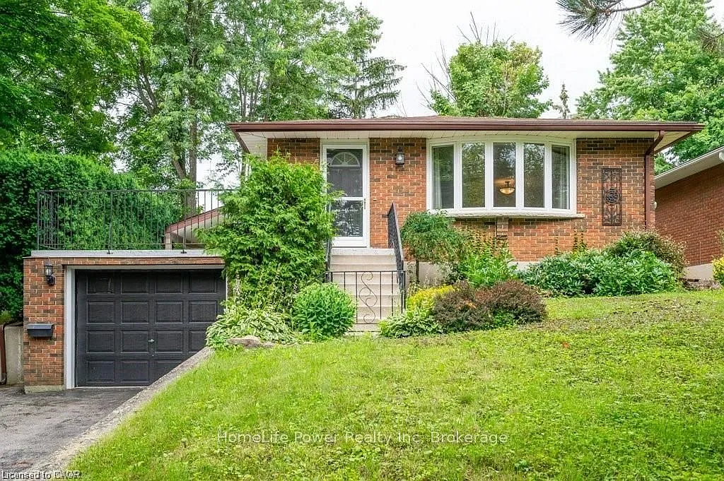 3 bed, $1,865 — Photo 1
