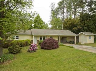 5236 Byers Rd, Gainesville, GA 30504